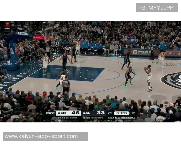 戈登状态火热半场完美表现砍下14分外加3篮板1助攻助力球队奋勇争先